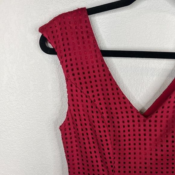 Saks Fifth Avenue‎ Women's Women's Eyelet Tank Dress Sleeveless Red Size S - Picture 2 of 12